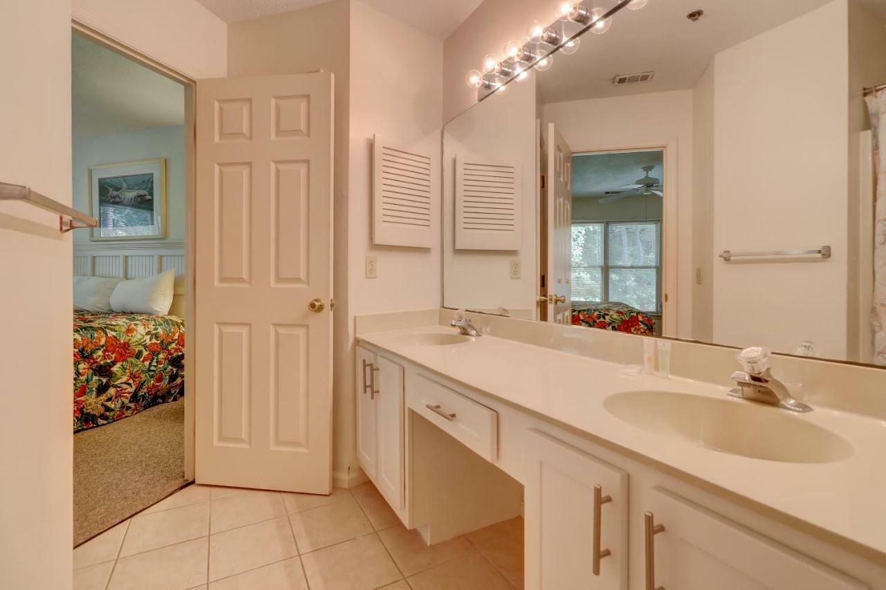 Ocean Breeze 96 Apartment Hilton Head Island Exterior photo